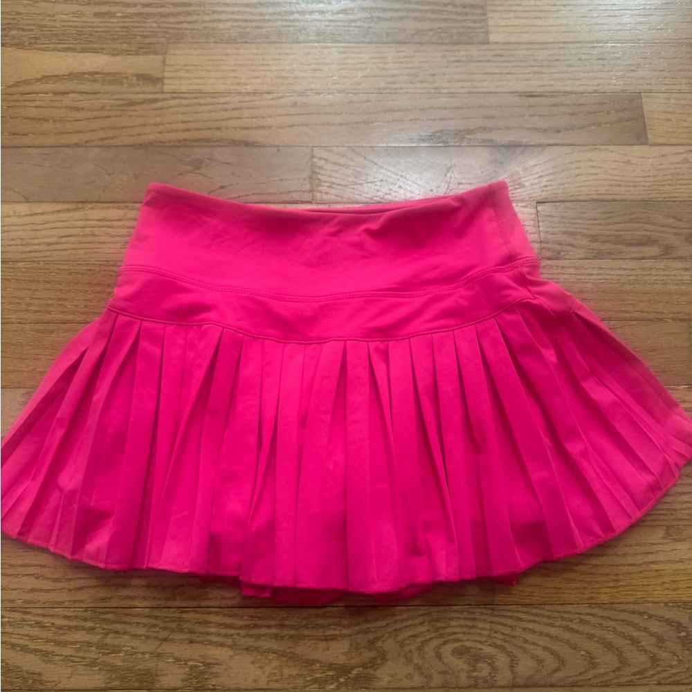 Gold Hinge Pink Pleated Women's Skirt